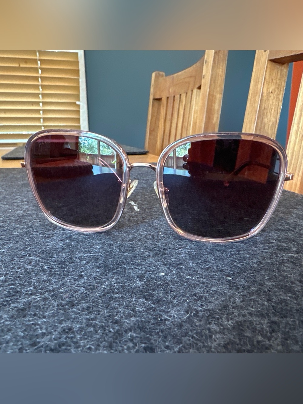 Women’s DIFF Pink Gradient Sunglasses - Transparent Pink Frame